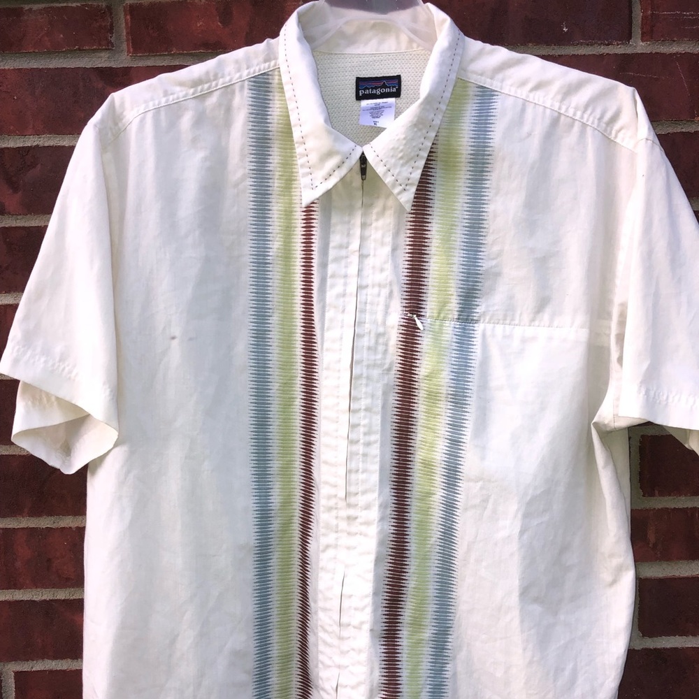 Patagonia men’s XL Zip up shirt